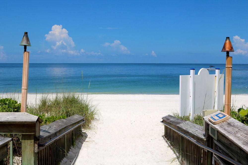 The Ritz-Carlton Naples Hotel Exterior foto